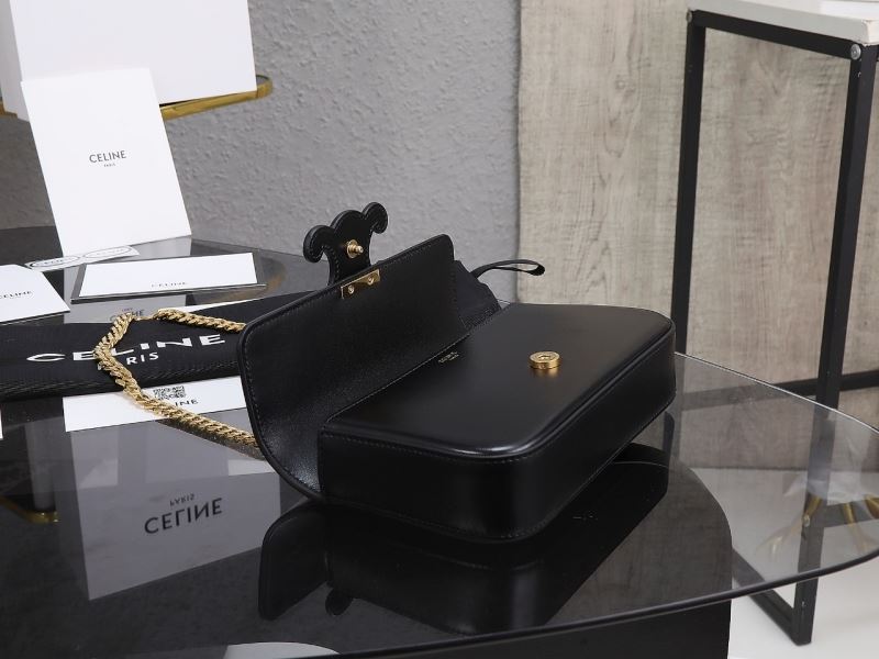 Ce1i*e triomphe bags